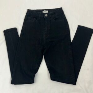 Forever 21 black high waisted skinny Jeans woman’s size 24